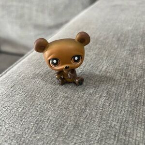 Littlest Pet Shop #395 Bear Brown Orange Eyes Pets Around The World Hasbro